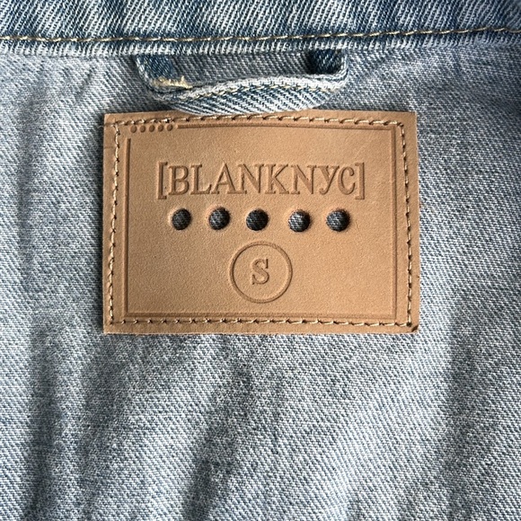 BLANK NYC Bleached Denim Jacket size small - Picture 4 of 9